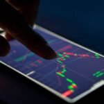 Hodling cryptocurrencies: Diving into crypto HODLers